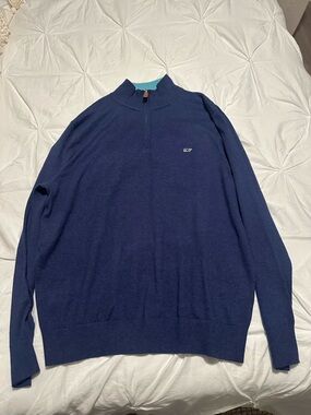 Vineyard Vines Men's Navy Half-Zip Pullover with Light Blue Collar Accent